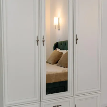 Lakeside Blanca Adamar Apartment