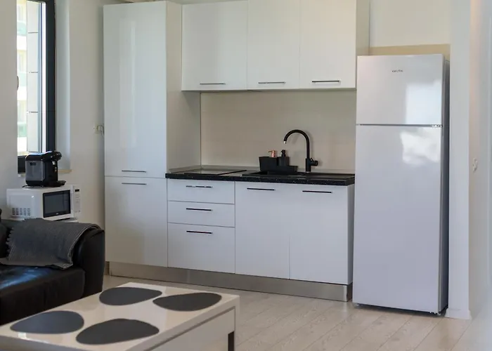 Lakeside Blanca Adamar Διαμέρισμα *